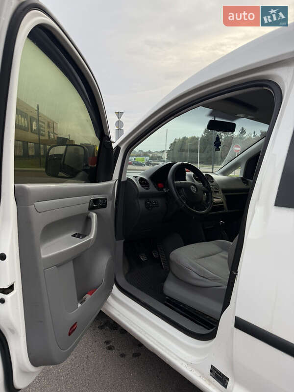 Минивэн Volkswagen Caddy 2004 в Луцке