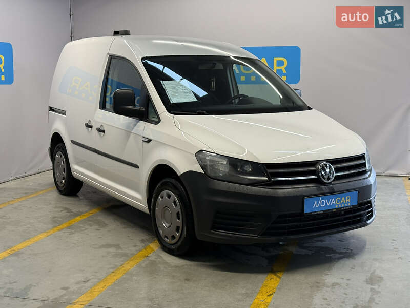 Вантажний фургон Volkswagen Caddy 2017 в Києві