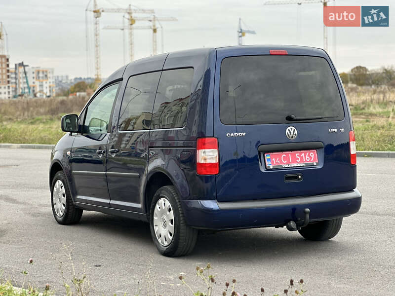 Минивэн Volkswagen Caddy 2008 в Виннице