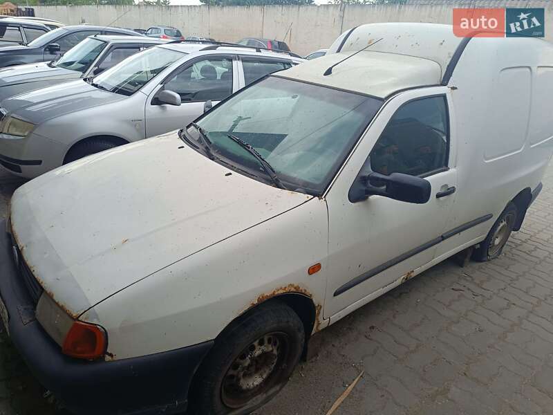 Грузовой фургон Volkswagen Caddy 2002 в Днепре фото Грузовой фургон Volkswagen Caddy 2002 в Днепре
