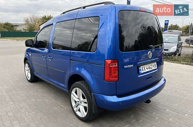 Минивэн Volkswagen Caddy 2014 в 