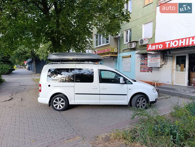 Volkswagen Caddy 2010