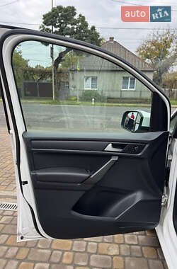 Мінівен Volkswagen Caddy 2017 в 