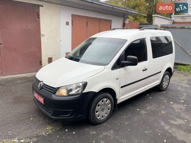 Мінівен Volkswagen Caddy 2015 в Тернополі фото 2 Мінівен Volkswagen Caddy 2015 в Тернополі