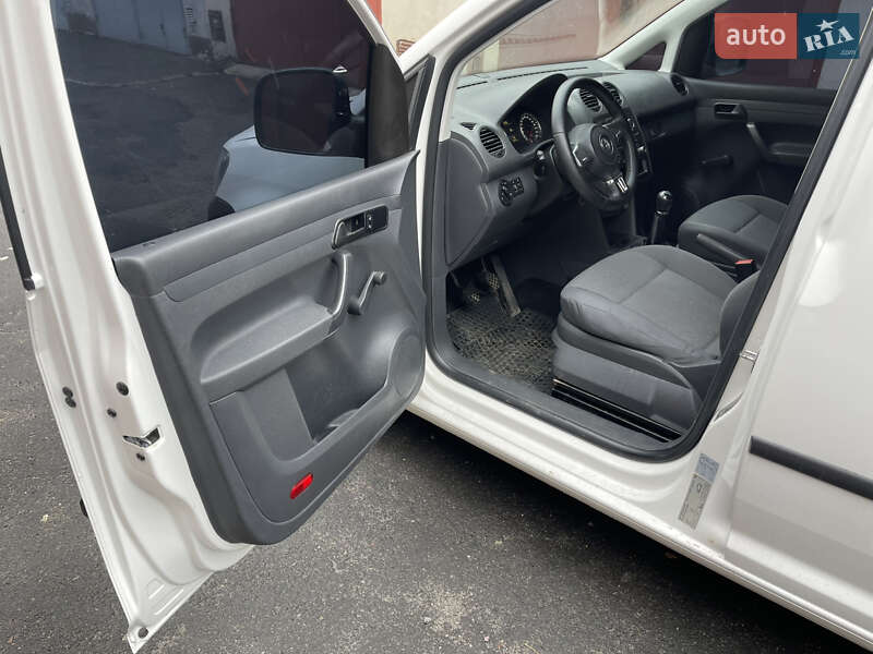 Мінівен Volkswagen Caddy 2015 в Тернополі фото 18 Мінівен Volkswagen Caddy 2015 в Тернополі