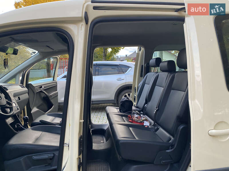 Минивэн Volkswagen Caddy 2017 в Ивано-Франковске