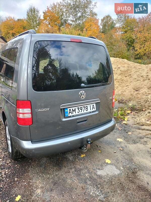 Мінівен Volkswagen Caddy 2014 в Бердичеві фото 16 Мінівен Volkswagen Caddy 2014 в Бердичеві
