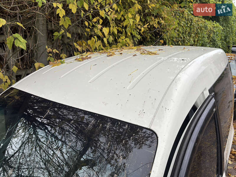 Мінівен Volkswagen Caddy 2009 в Києві фото 4 Мінівен Volkswagen Caddy 2009 в Києві