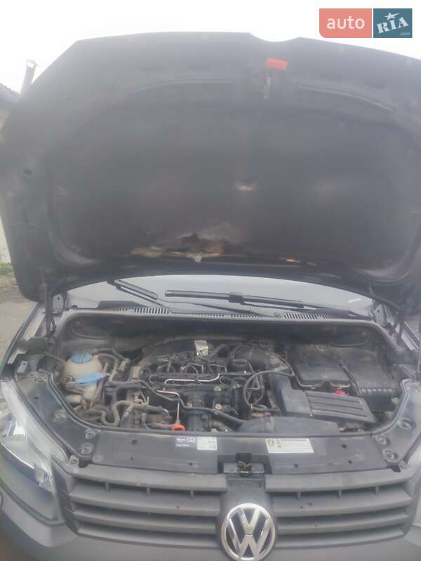 Мінівен Volkswagen Caddy 2012 в Миронівці