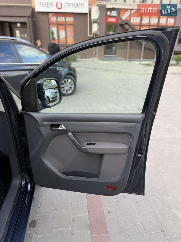 Мінівен Volkswagen Caddy 2012 в Тернополі