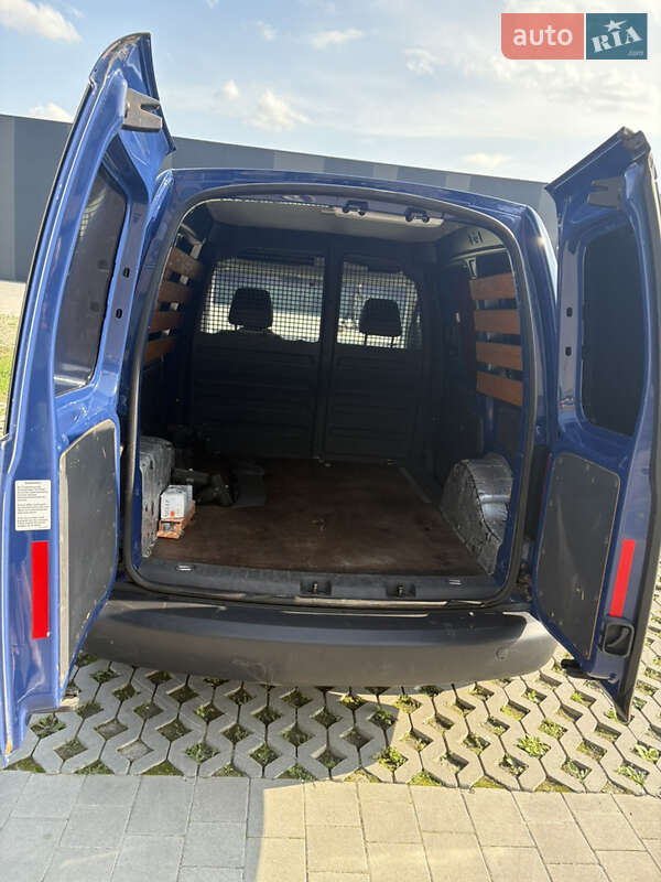 Грузовой фургон Volkswagen Caddy 2012 в Хмельницком