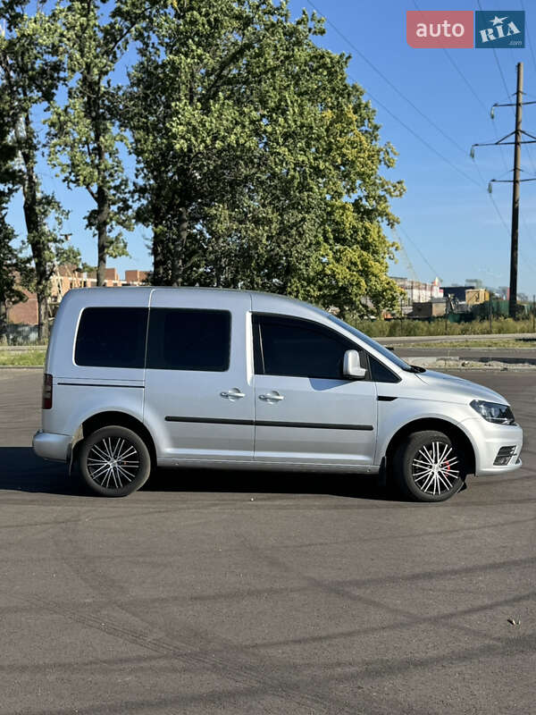 Минивэн Volkswagen Caddy 2012 в Коропе фото 6 Минивэн Volkswagen Caddy 2012 в Коропе