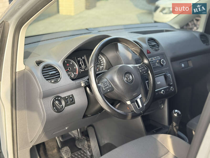 Мінівен Volkswagen Caddy 2013 в Сарнах фото 30 Мінівен Volkswagen Caddy 2013 в Сарнах