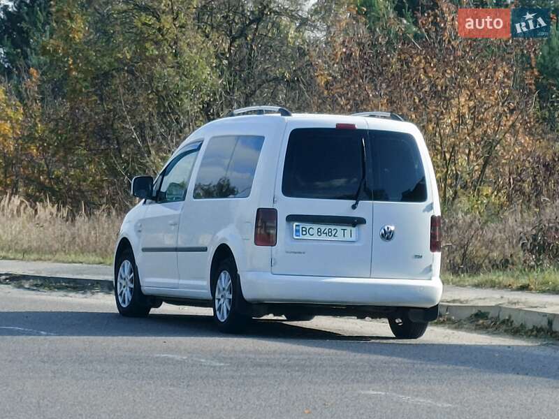 Минивэн Volkswagen Caddy 2010 в Жовкве