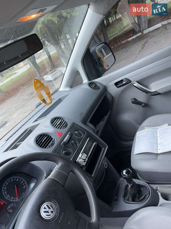 Грузовой фургон Volkswagen Caddy 2006 в Нежине фото 17 Грузовой фургон Volkswagen Caddy 2006 в Нежине