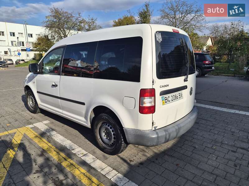 Минивэн Volkswagen Caddy 2005 в Львове