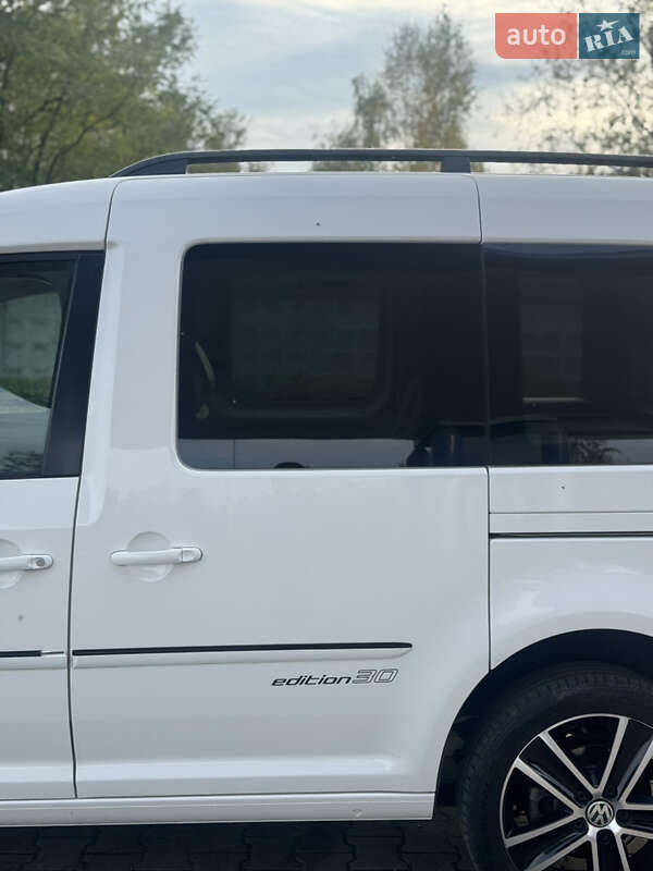 Минивэн Volkswagen Caddy 2013 в Львове