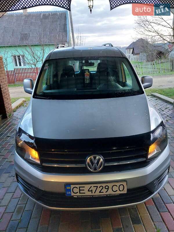 Минивэн Volkswagen Caddy 2016 в Черновцах