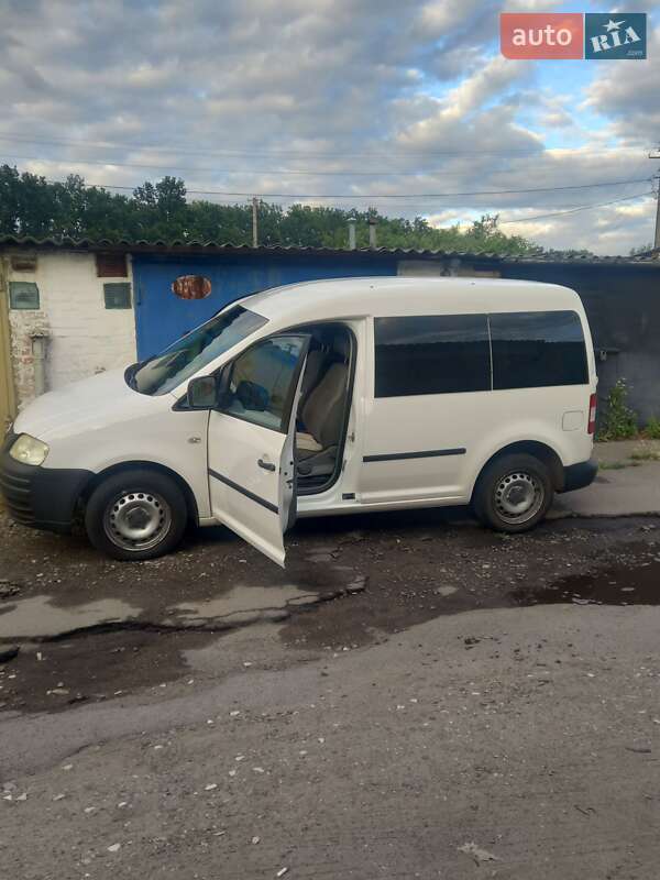 Volkswagen Caddy 2008