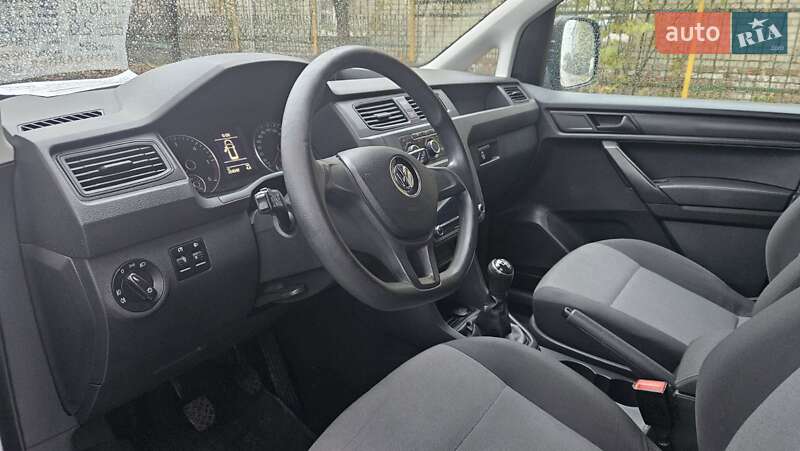 Минивэн Volkswagen Caddy 2017 в Ровно фото 8 Минивэн Volkswagen Caddy 2017 в Ровно