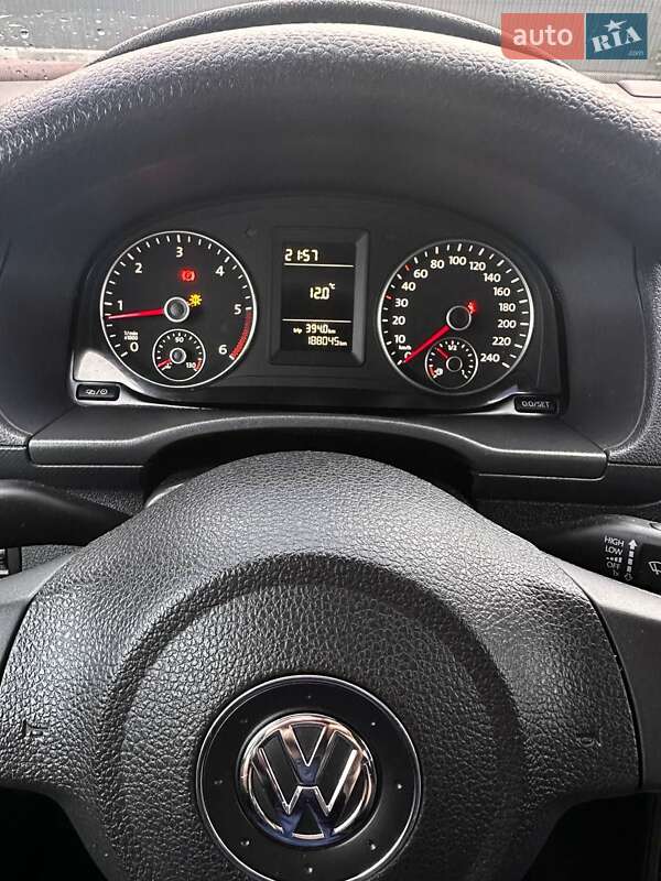 Мінівен Volkswagen Caddy 2014 в Сарнах