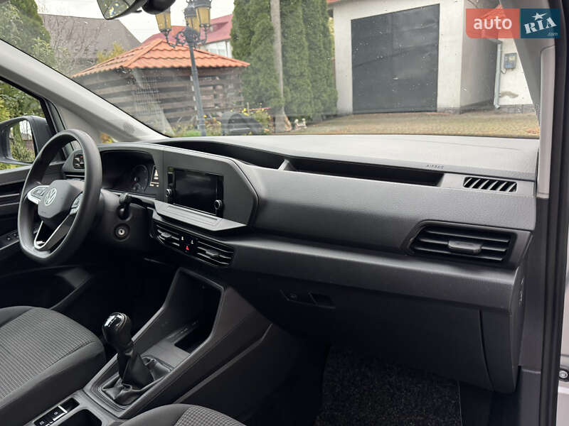 Вантажний фургон Volkswagen Caddy 2022 в Радивиліві