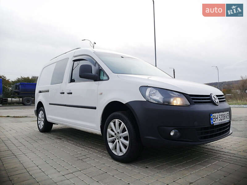 Вантажопасажирський фургон Volkswagen Caddy 2014 в Одесі фото Вантажопасажирський фургон Volkswagen Caddy 2014 в Одесі