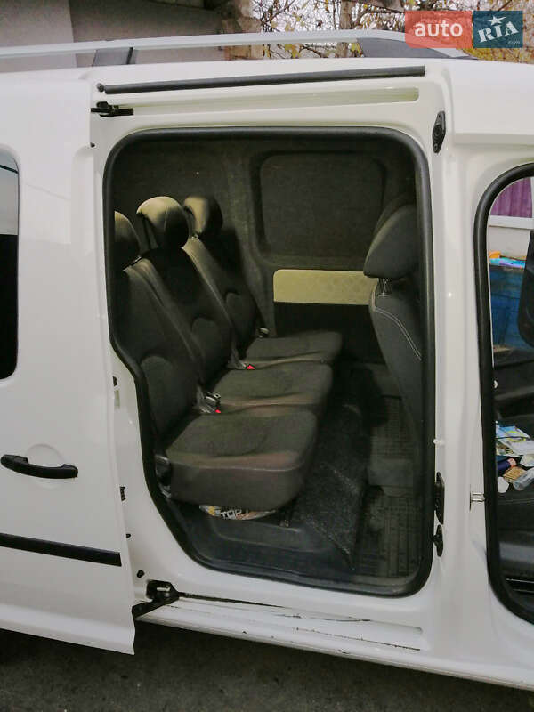 Вантажопасажирський фургон Volkswagen Caddy 2014 в Одесі фото 12 Вантажопасажирський фургон Volkswagen Caddy 2014 в Одесі