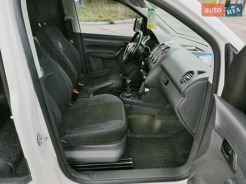 Вантажопасажирський фургон Volkswagen Caddy 2014 в Одесі фото 17 Вантажопасажирський фургон Volkswagen Caddy 2014 в Одесі