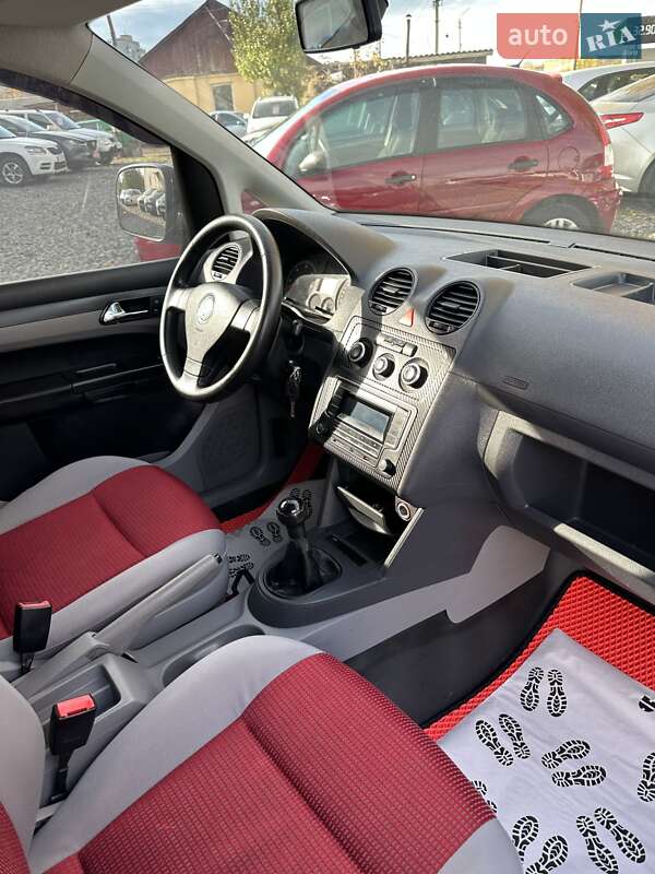 Мінівен Volkswagen Caddy 2006 в Смілі фото 17 Мінівен Volkswagen Caddy 2006 в Смілі