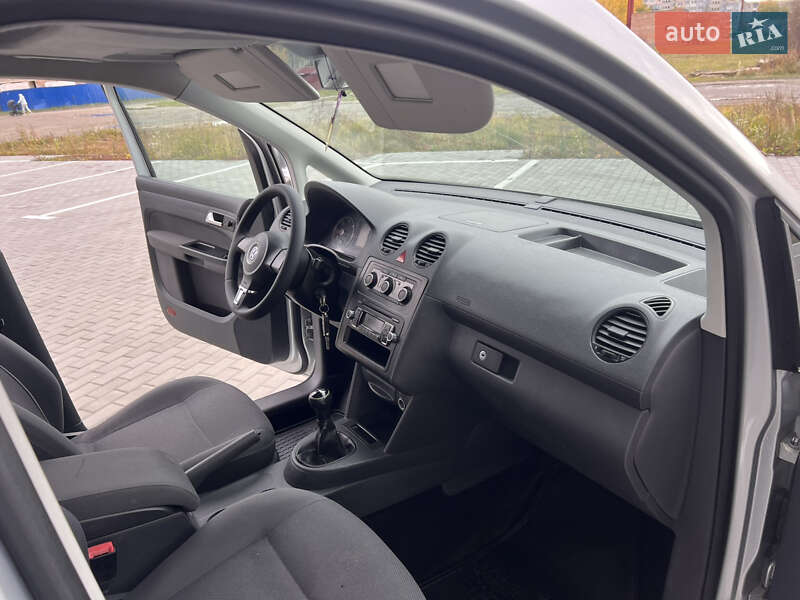 Минивэн Volkswagen Caddy 2011 в Ковеле фото 25 Минивэн Volkswagen Caddy 2011 в Ковеле