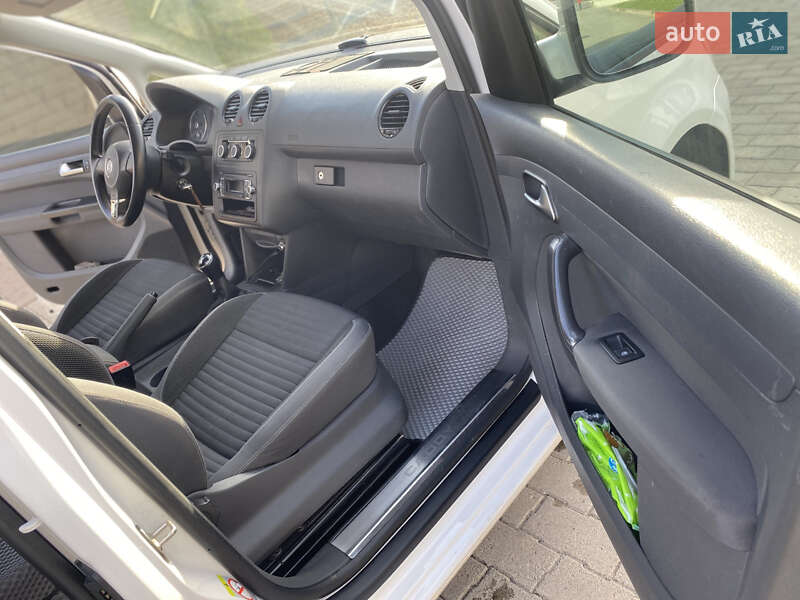 Мінівен Volkswagen Caddy 2014 в Білій Церкві