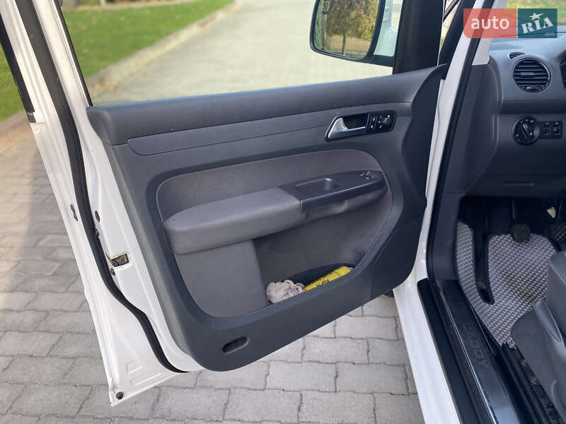 Мінівен Volkswagen Caddy 2014 в Білій Церкві