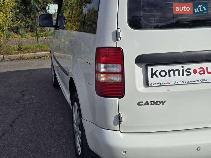 Минивэн Volkswagen Caddy 2014 в Хмельницком