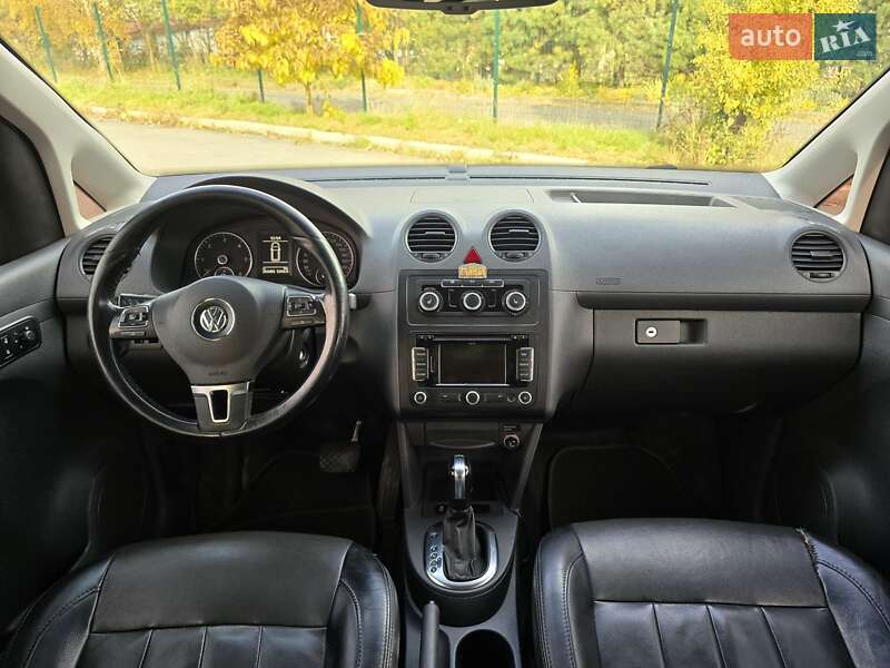 Минивэн Volkswagen Caddy 2014 в Хмельницком