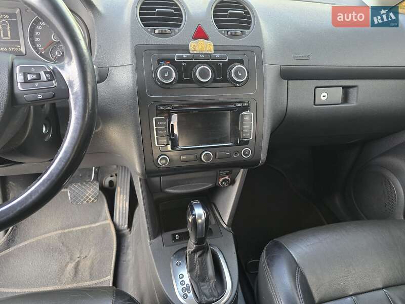 Минивэн Volkswagen Caddy 2014 в Хмельницком