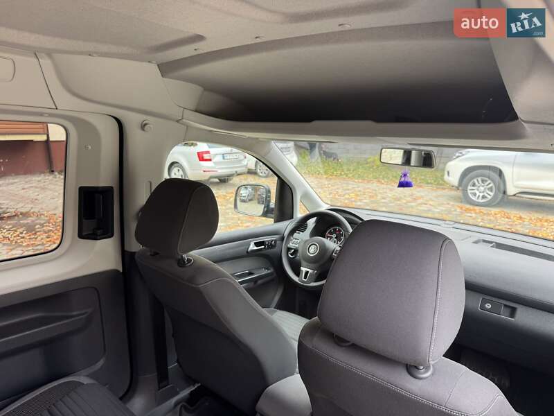 Мінівен Volkswagen Caddy 2014 в Рівному