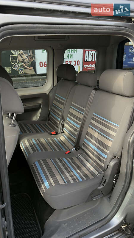 Минивэн Volkswagen Caddy 2011 в Лубнах фото 13 Минивэн Volkswagen Caddy 2011 в Лубнах