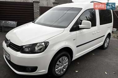 Минивэн Volkswagen Caddy 2015 в Киеве Минивэн Volkswagen Caddy 2015 в Киеве
