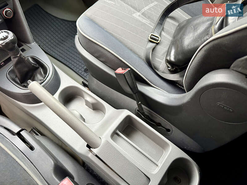 Минивэн Volkswagen Caddy 2007 в Тернополе