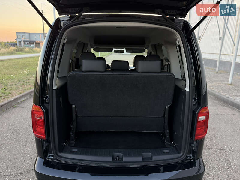 Минивэн Volkswagen Caddy 2016 в Виноградове фото 15 Минивэн Volkswagen Caddy 2016 в Виноградове