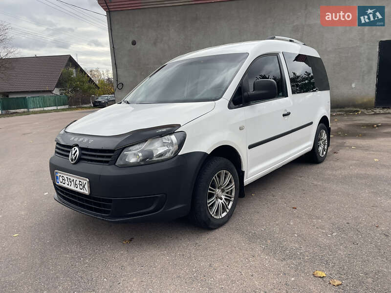 Volkswagen Caddy 2011