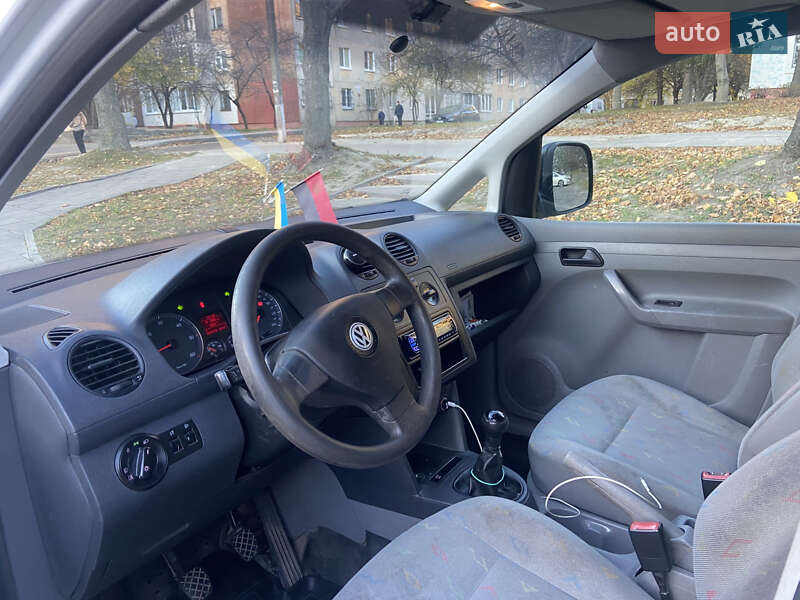 Мінівен Volkswagen Caddy 2009 в Львові