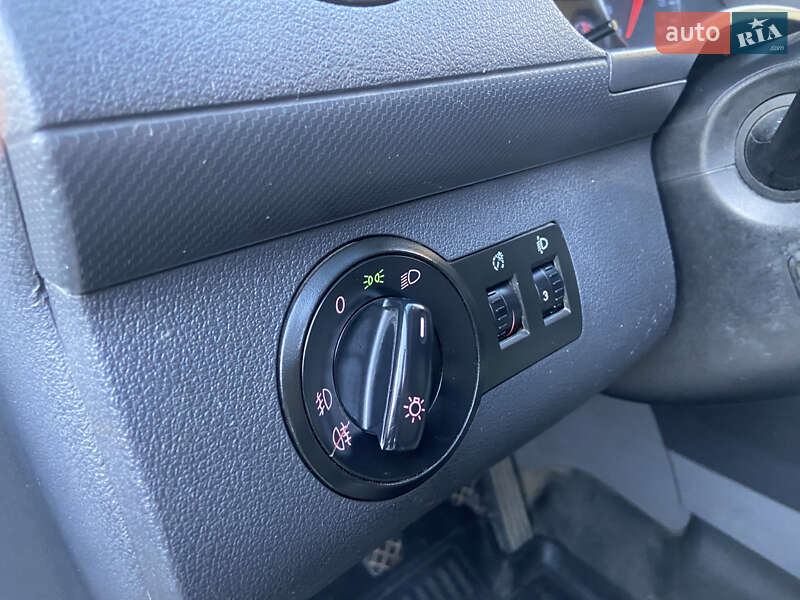 Мінівен Volkswagen Caddy 2009 в Львові