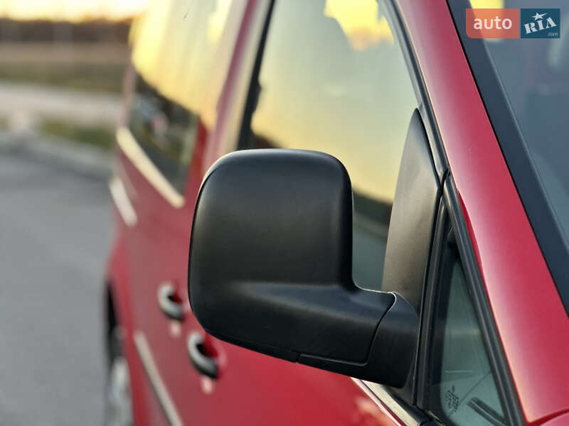 Мінівен Volkswagen Caddy 2008 в Вінниці