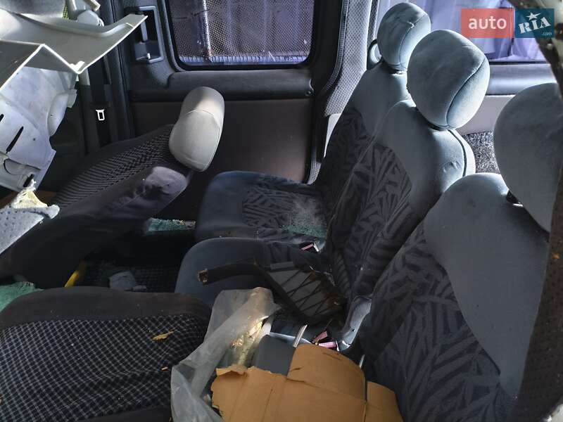 Минивэн Volkswagen Caddy 2008 в Луцке фото 8 Минивэн Volkswagen Caddy 2008 в Луцке