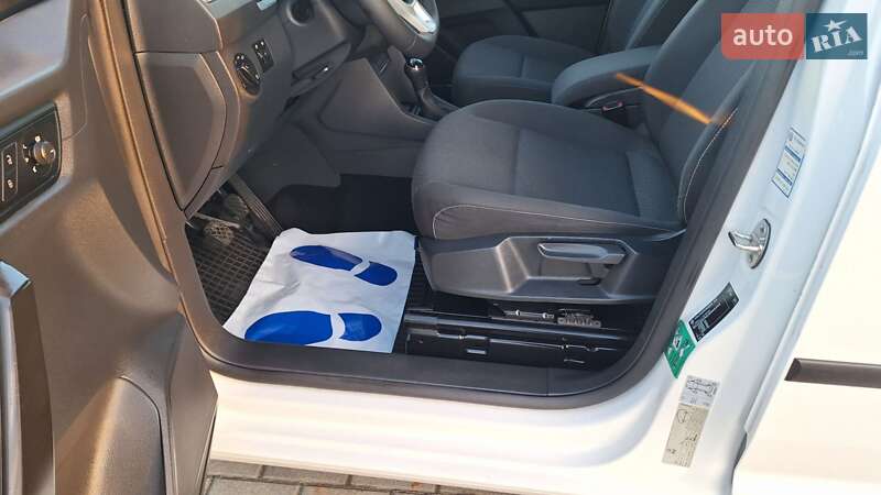 Минивэн Volkswagen Caddy 2017 в Коломые фото 27 Минивэн Volkswagen Caddy 2017 в Коломые