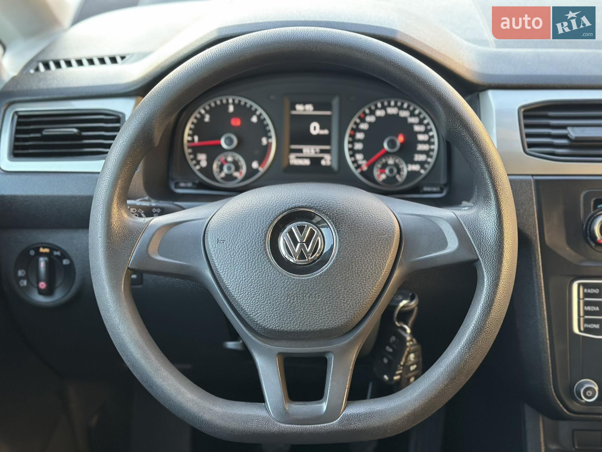 2015 Volkswagen Caddy - мініатюра 27