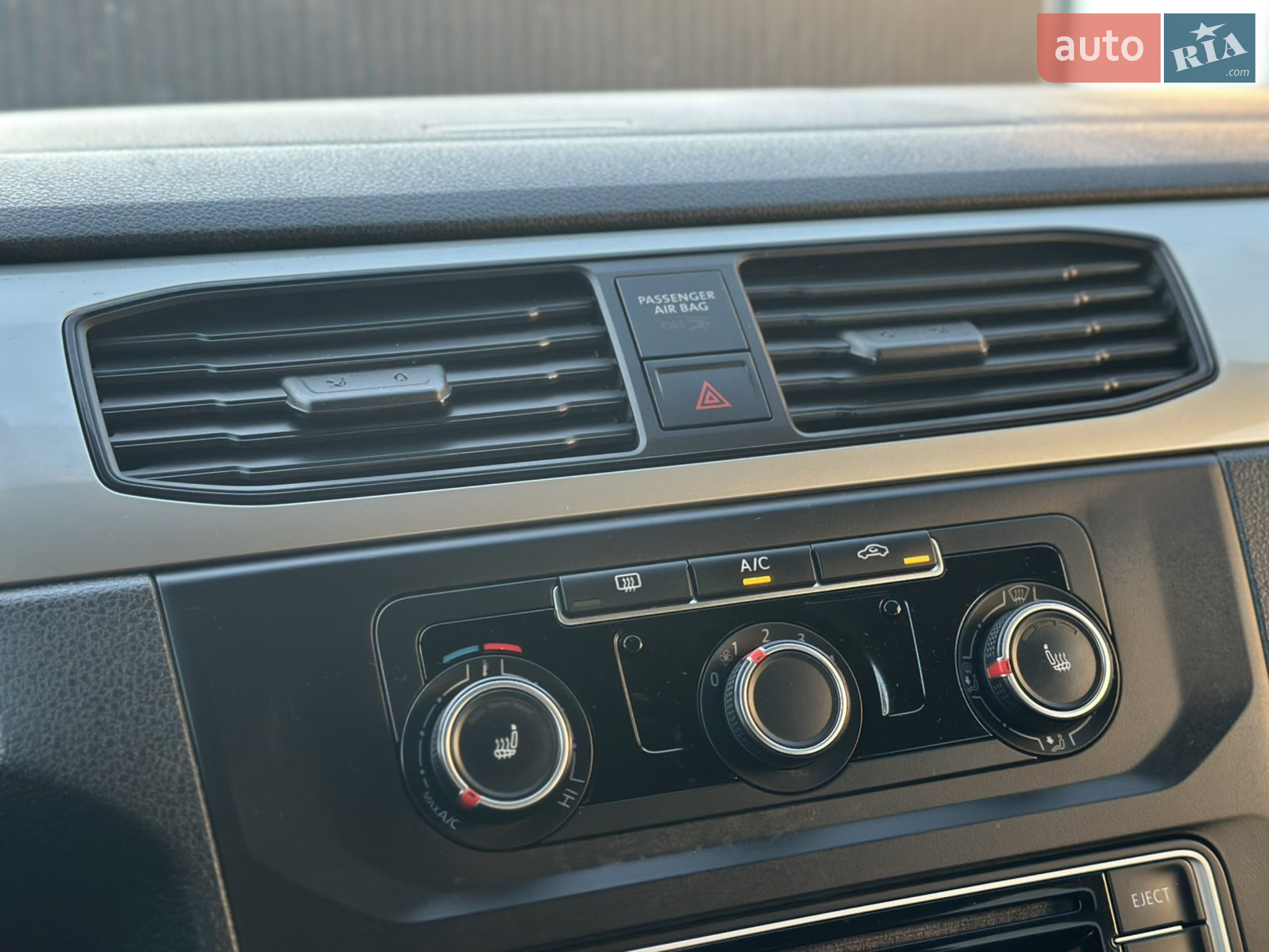 2015 Volkswagen Caddy - мініатюра 35