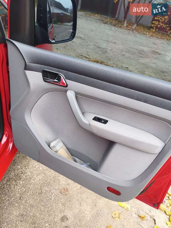 Мінівен Volkswagen Caddy 2009 в Полтаві фото 26 Мінівен Volkswagen Caddy 2009 в Полтаві